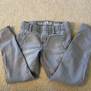 Girls GAP legging jeans . Size 6.
